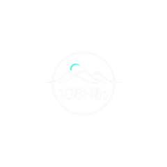 Rundes weißes 108-Hills-Logo